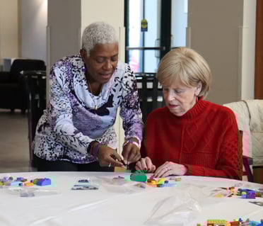 Loretta-Legos2